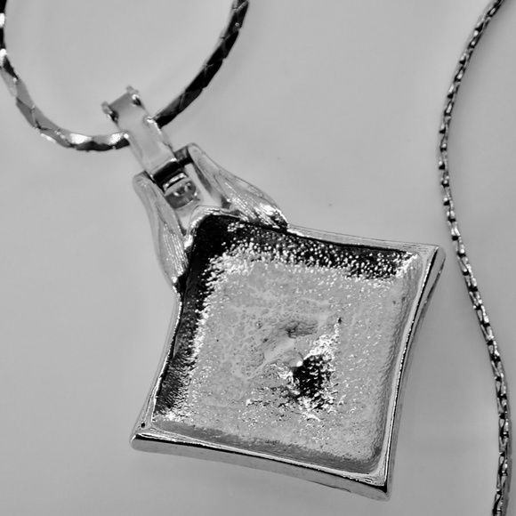 Crown Trifari Signed Square Silver Tone Rhinestone Pendant on Serpentine Chain 2 - Picture 13 of 13